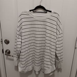 Maurices 3x Women's Black and White Knit Sweater